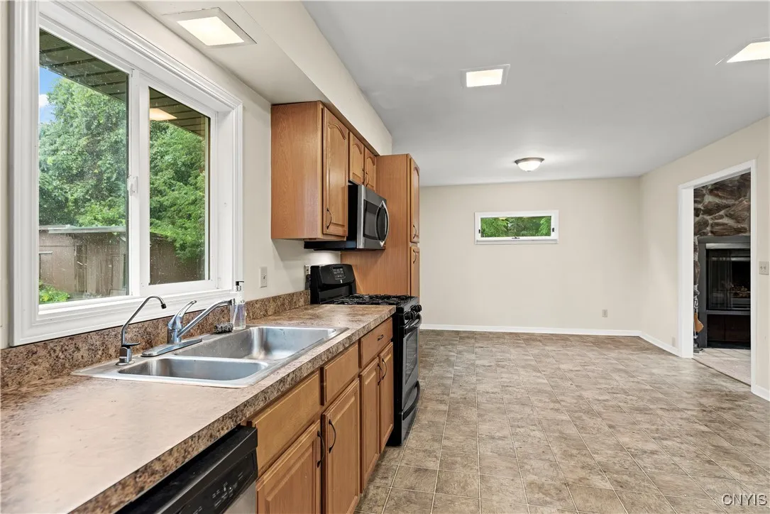 7530 Rome Oriskany Road, Rome-outside, New York 13, Rome, New York 13440, 4 Bedrooms Bedrooms, 9 Rooms Rooms,2 BathroomsBathrooms,Residential,Closed,7530 Rome Oriskany Road, Rome-outside, New York 13,0,S1561112
