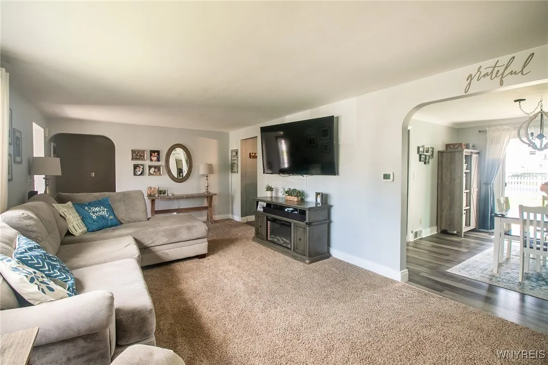 106 North End Avenue, Tonawanda-town, New York 142, Tonawanda, New York 14217, 3 Bedrooms Bedrooms, 6 Rooms Rooms,1 BathroomBathrooms,Residential,Closed,106 North End Avenue, Tonawanda-town, New York 142,0,B1561252