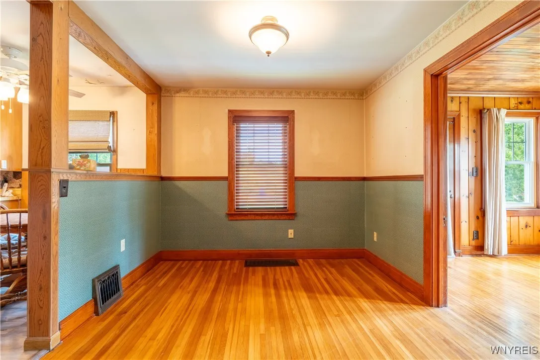 4786 Clinton Street, West Seneca, New York 14224, West Seneca, New York 14224, 3 Bedrooms Bedrooms, 5 Rooms Rooms,1 BathroomBathrooms,Residential,Closed,4786 Clinton Street, West Seneca, New York 14224,0,B1561283