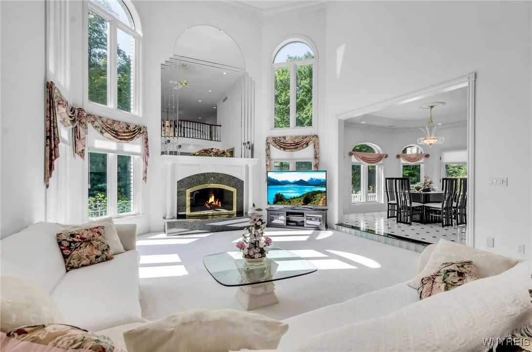7 Woodcrest Drive, Aurora, New York 14127, Aurora, New York 14127, 4 Bedrooms Bedrooms, 10 Rooms Rooms,5 BathroomsBathrooms,Residential,For Sale,7 Woodcrest Drive, Aurora, New York 14127,0,B1561331