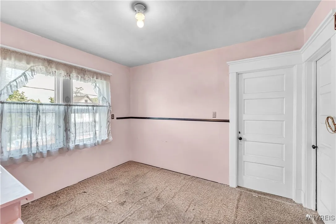 Upstairs Kitchen 10x12