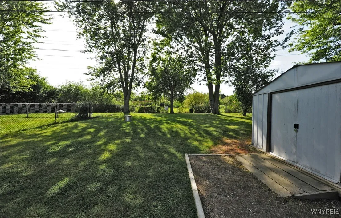 4989 Morgan Parkway, Hamburg, New York 14075, Hamburg, New York 14075, 3 Bedrooms Bedrooms, 6 Rooms Rooms,1 BathroomBathrooms,Residential,Closed,4989 Morgan Parkway, Hamburg, New York 14075,0,B1561400