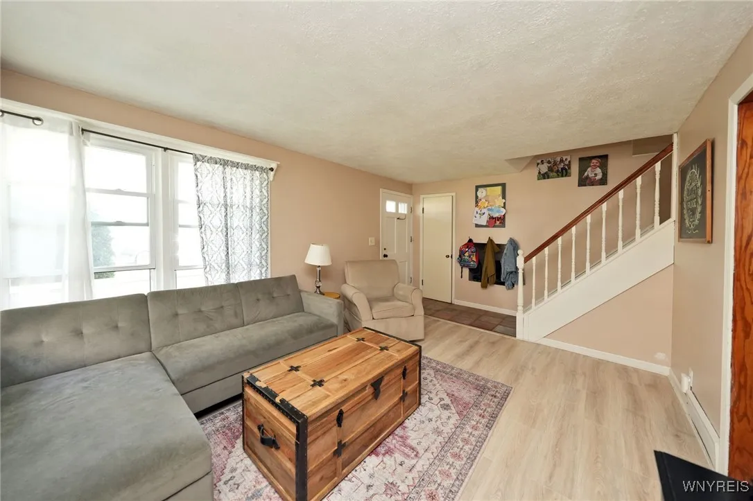 4989 Morgan Parkway, Hamburg, New York 14075, Hamburg, New York 14075, 3 Bedrooms Bedrooms, 6 Rooms Rooms,1 BathroomBathrooms,Residential,Closed,4989 Morgan Parkway, Hamburg, New York 14075,0,B1561400