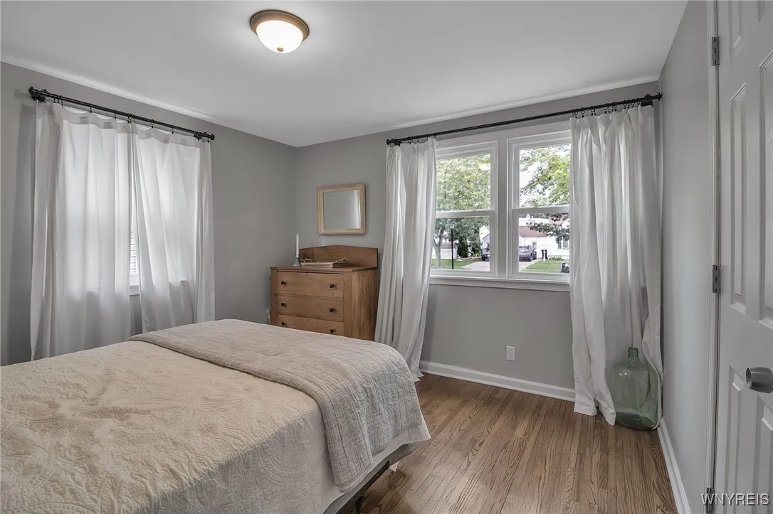 890 Parkhurst Boulevard, Tonawanda-town, New York, Tonawanda, New York 14150, 4 Bedrooms Bedrooms, 7 Rooms Rooms,2 BathroomsBathrooms,Residential,Closed,890 Parkhurst Boulevard, Tonawanda-town, New York ,0,B1561707