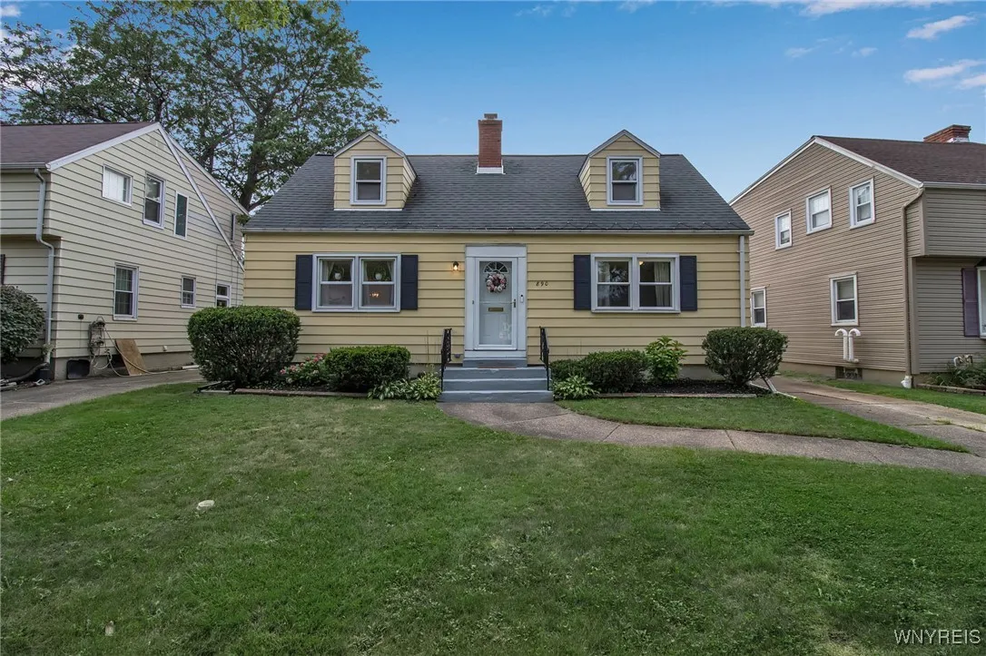 890 Parkhurst Boulevard, Tonawanda-town, New York, Tonawanda, New York 14150, 4 Bedrooms Bedrooms, 7 Rooms Rooms,2 BathroomsBathrooms,Residential,Closed,890 Parkhurst Boulevard, Tonawanda-town, New York ,0,B1561707