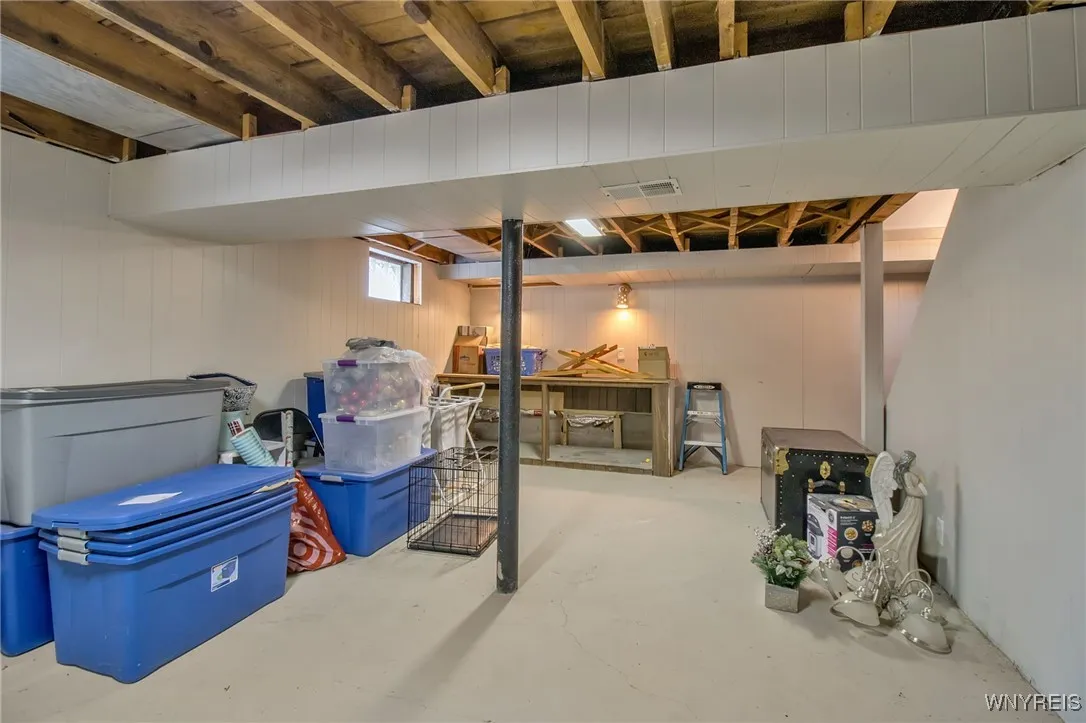 890 Parkhurst Boulevard, Tonawanda-town, New York, Tonawanda, New York 14150, 4 Bedrooms Bedrooms, 7 Rooms Rooms,2 BathroomsBathrooms,Residential,Closed,890 Parkhurst Boulevard, Tonawanda-town, New York ,0,B1561707