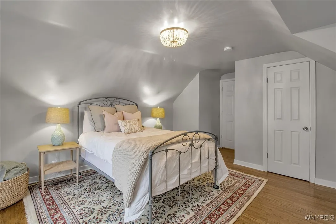 890 Parkhurst Boulevard, Tonawanda-town, New York, Tonawanda, New York 14150, 4 Bedrooms Bedrooms, 7 Rooms Rooms,2 BathroomsBathrooms,Residential,Closed,890 Parkhurst Boulevard, Tonawanda-town, New York ,0,B1561707