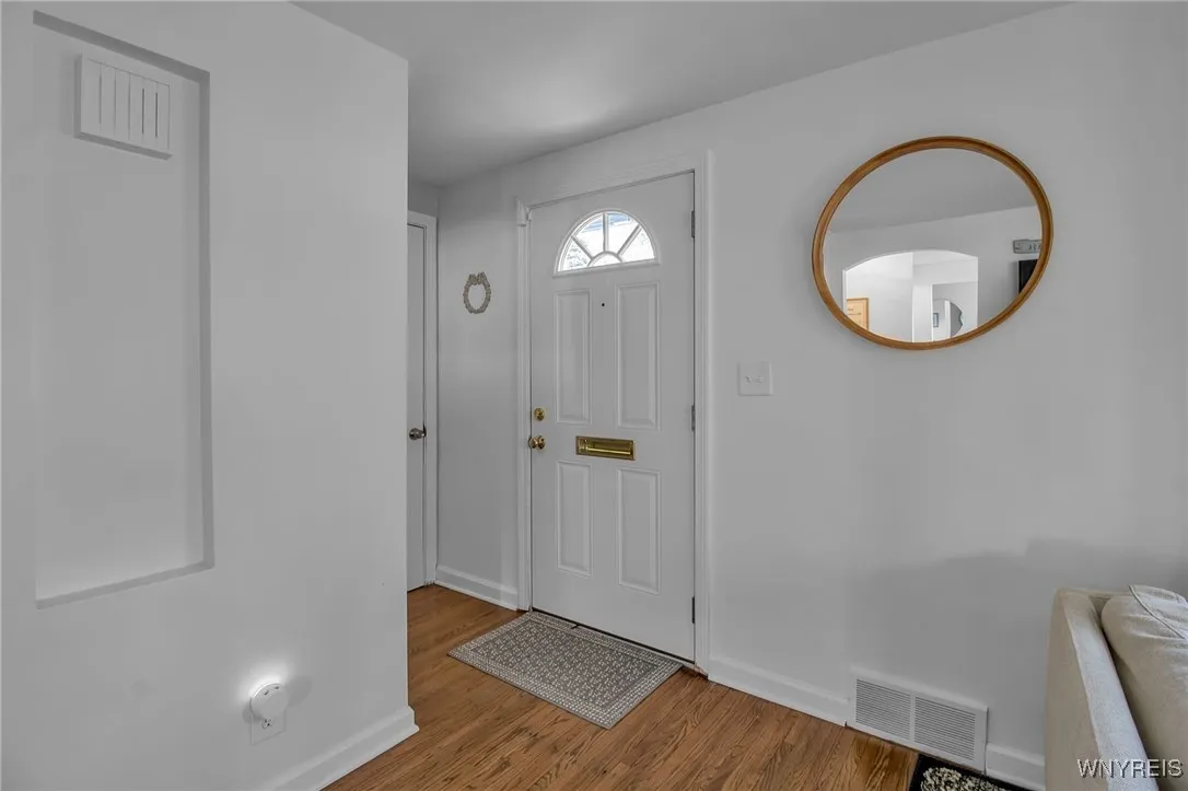 890 Parkhurst Boulevard, Tonawanda-town, New York, Tonawanda, New York 14150, 4 Bedrooms Bedrooms, 7 Rooms Rooms,2 BathroomsBathrooms,Residential,Closed,890 Parkhurst Boulevard, Tonawanda-town, New York ,0,B1561707