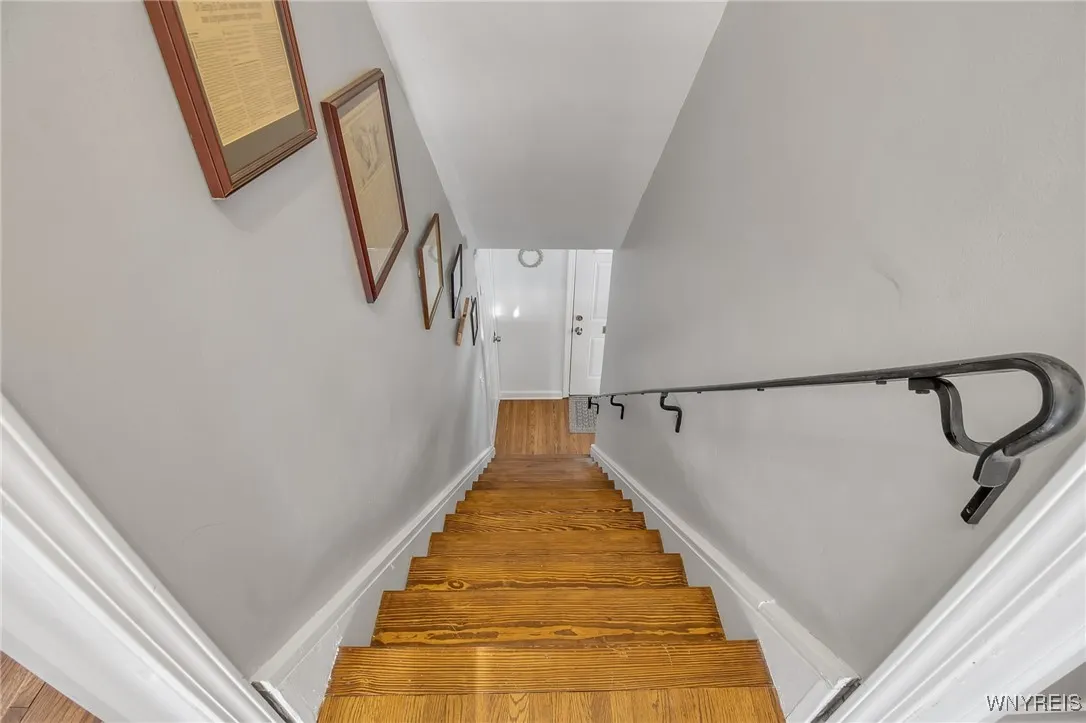 890 Parkhurst Boulevard, Tonawanda-town, New York, Tonawanda, New York 14150, 4 Bedrooms Bedrooms, 7 Rooms Rooms,2 BathroomsBathrooms,Residential,Closed,890 Parkhurst Boulevard, Tonawanda-town, New York ,0,B1561707