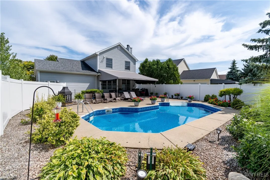 4182 Tisbury Lane, Hamburg, New York 14075, Hamburg, New York 14075, 3 Bedrooms Bedrooms, 8 Rooms Rooms,2 BathroomsBathrooms,Residential,Closed,4182 Tisbury Lane, Hamburg, New York 14075,0,B1560902