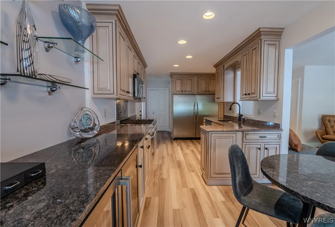4182 Tisbury Lane, Hamburg, New York 14075, Hamburg, New York 14075, 3 Bedrooms Bedrooms, 8 Rooms Rooms,2 BathroomsBathrooms,Residential,Closed,4182 Tisbury Lane, Hamburg, New York 14075,0,B1560902