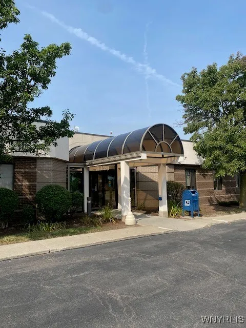 5320 Military Road, Lewiston, New York 14092, Lewiston, New York 14092, ,Commercial Lease,For Rent,5320 Military Road, Lewiston, New York 14092,B1561873