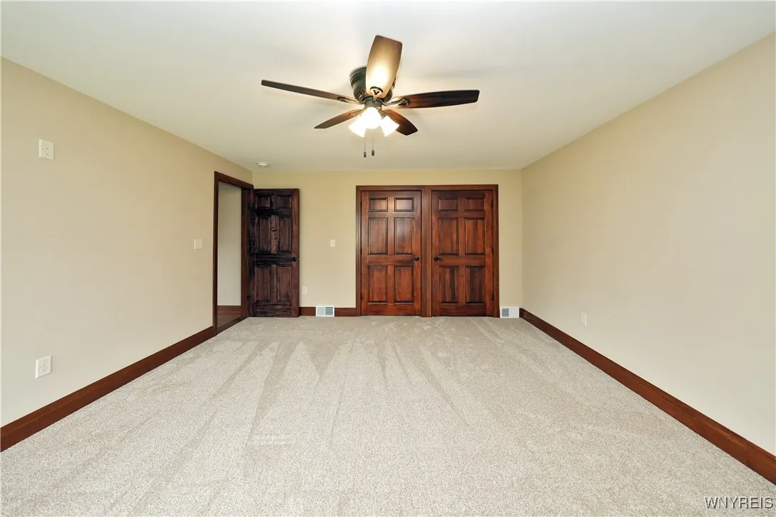 5192 East Parkway, Hamburg, New York 14075, Hamburg, New York 14075, 4 Bedrooms Bedrooms, 10 Rooms Rooms,3 BathroomsBathrooms,Residential,Closed,5192 East Parkway, Hamburg, New York 14075,0,B1561543