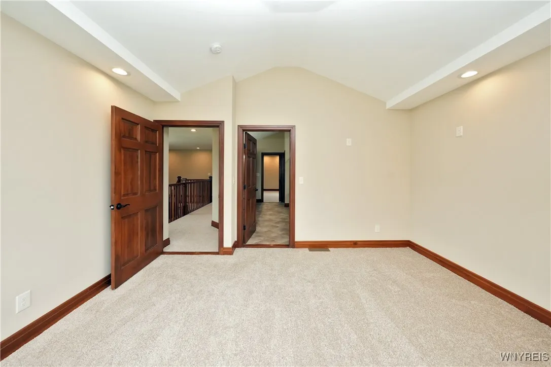5192 East Parkway, Hamburg, New York 14075, Hamburg, New York 14075, 4 Bedrooms Bedrooms, 10 Rooms Rooms,3 BathroomsBathrooms,Residential,Closed,5192 East Parkway, Hamburg, New York 14075,0,B1561543