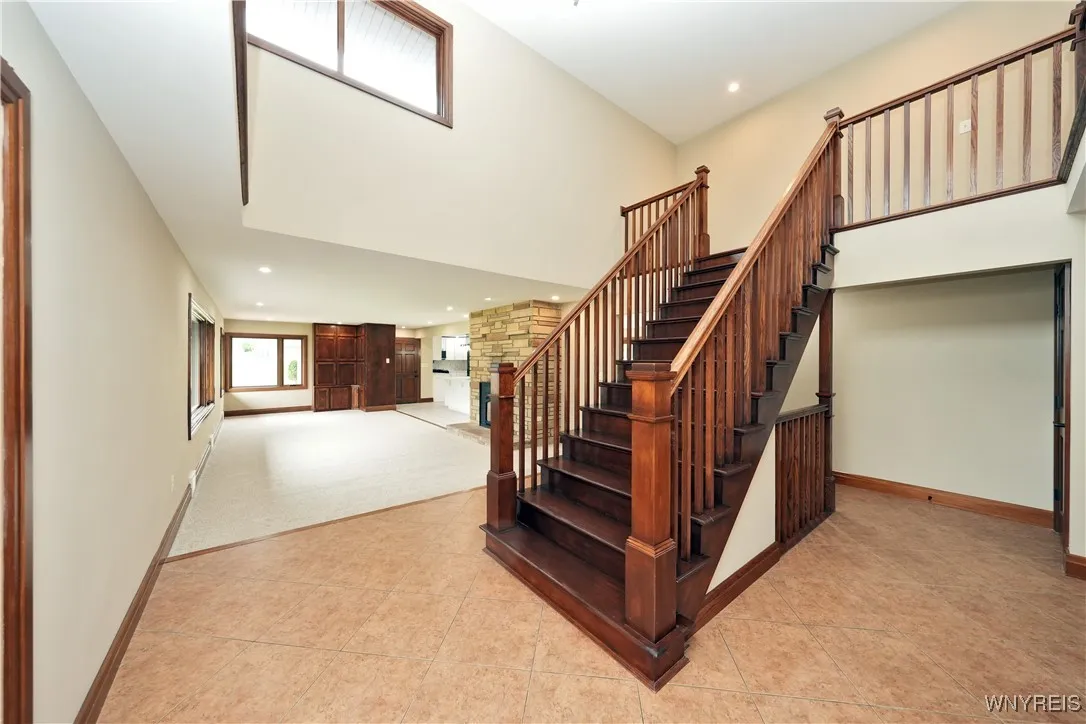 5192 East Parkway, Hamburg, New York 14075, Hamburg, New York 14075, 4 Bedrooms Bedrooms, 10 Rooms Rooms,3 BathroomsBathrooms,Residential,Closed,5192 East Parkway, Hamburg, New York 14075,0,B1561543