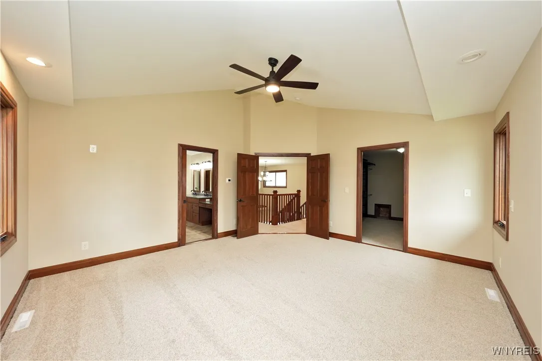 5192 East Parkway, Hamburg, New York 14075, Hamburg, New York 14075, 4 Bedrooms Bedrooms, 10 Rooms Rooms,3 BathroomsBathrooms,Residential,Closed,5192 East Parkway, Hamburg, New York 14075,0,B1561543