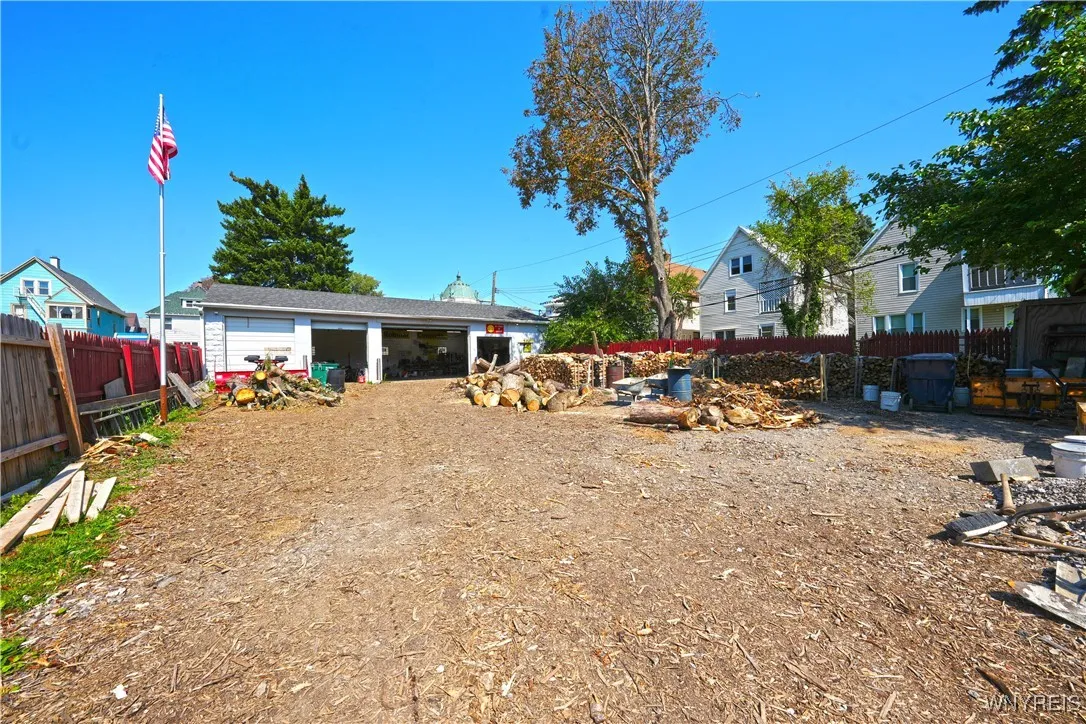 50 Leo Place, Lackawanna, New York 14218, Lackawanna, New York 14218, ,Commercial Sale,For Sale,50 Leo Place, Lackawanna, New York 14218,0,B1561885