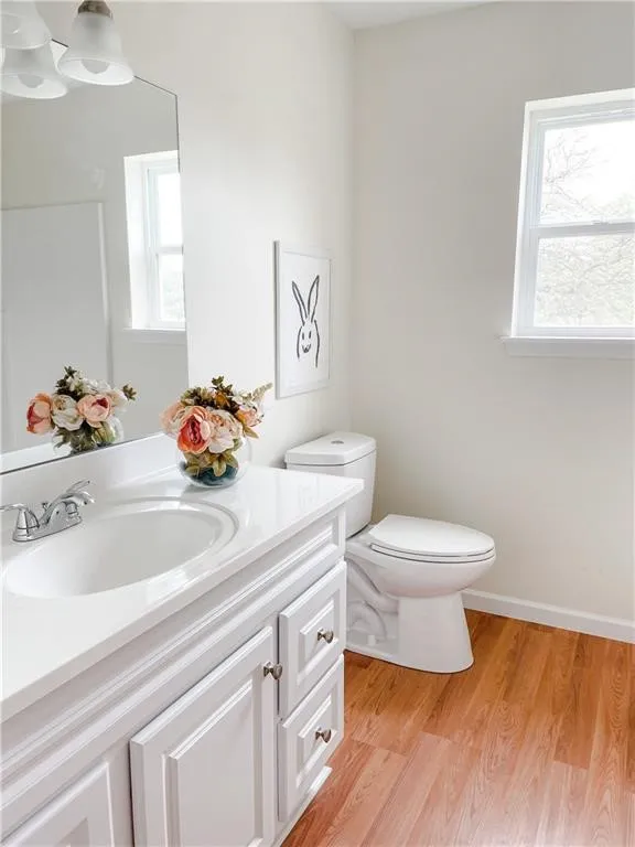 2nd Floor Full Bath