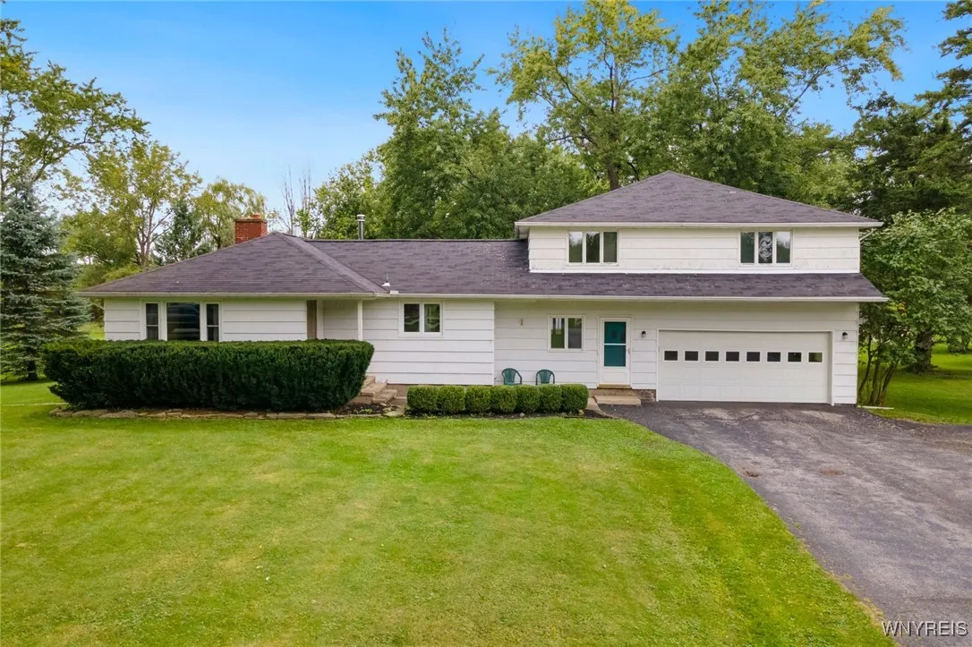 1371 Billington Road, Elma, New York 14052, Elma, New York 14052, 5 Bedrooms Bedrooms, 12 Rooms Rooms,2 BathroomsBathrooms,Residential,Closed,1371 Billington Road, Elma, New York 14052,0,B1562085