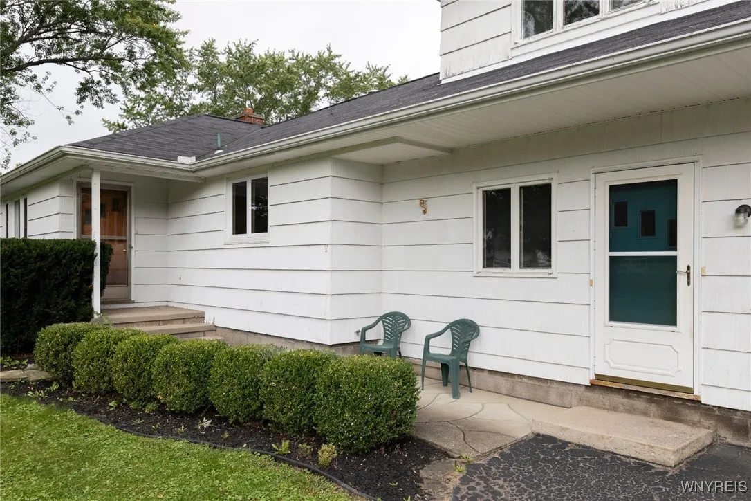 1371 Billington Road, Elma, New York 14052, Elma, New York 14052, 5 Bedrooms Bedrooms, 12 Rooms Rooms,2 BathroomsBathrooms,Residential,Closed,1371 Billington Road, Elma, New York 14052,0,B1562085