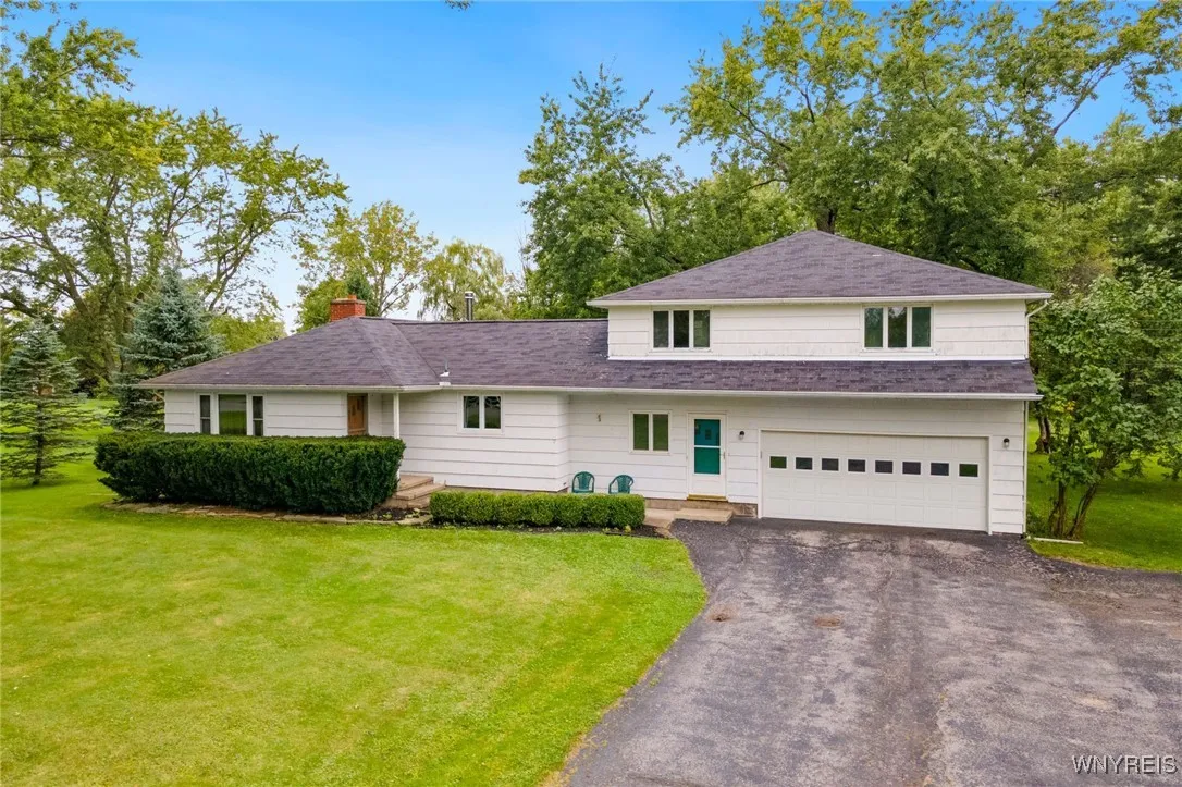 1371 Billington Road, Elma, New York 14052, Elma, New York 14052, 5 Bedrooms Bedrooms, 12 Rooms Rooms,2 BathroomsBathrooms,Residential,Closed,1371 Billington Road, Elma, New York 14052,0,B1562085