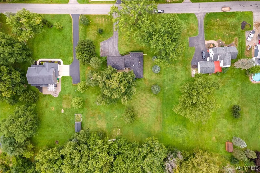 1371 Billington Road, Elma, New York 14052, Elma, New York 14052, 5 Bedrooms Bedrooms, 12 Rooms Rooms,2 BathroomsBathrooms,Residential,Closed,1371 Billington Road, Elma, New York 14052,0,B1562085