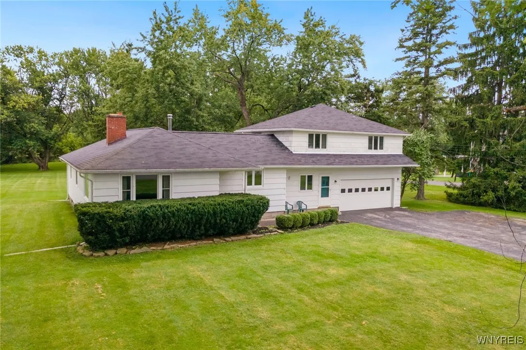 1371 Billington Road, Elma, New York 14052, Elma, New York 14052, 5 Bedrooms Bedrooms, 12 Rooms Rooms,2 BathroomsBathrooms,Residential,Closed,1371 Billington Road, Elma, New York 14052,0,B1562085