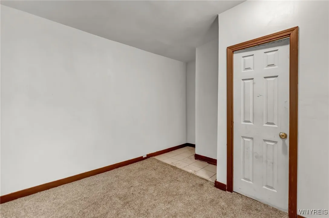 541 Perry Street, Buffalo, New York 14210, Buffalo, New York 14210, 3 Bedrooms Bedrooms, 5 Rooms Rooms,1 BathroomBathrooms,Residential,Closed,541 Perry Street, Buffalo, New York 14210,0,B1562240
