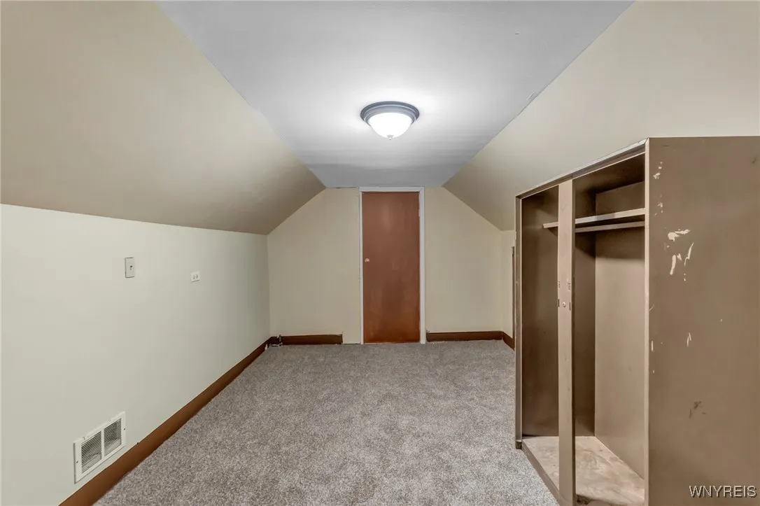 541 Perry Street, Buffalo, New York 14210, Buffalo, New York 14210, 3 Bedrooms Bedrooms, 5 Rooms Rooms,1 BathroomBathrooms,Residential,Closed,541 Perry Street, Buffalo, New York 14210,0,B1562240