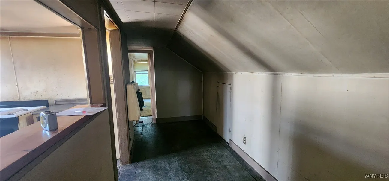 348 Riverside Avenue, Buffalo, New York 14207, Buffalo, New York 14207, 3 Bedrooms Bedrooms, ,2 BathroomsBathrooms,Residential,Closed,348 Riverside Avenue, Buffalo, New York 14207,0,B1562348