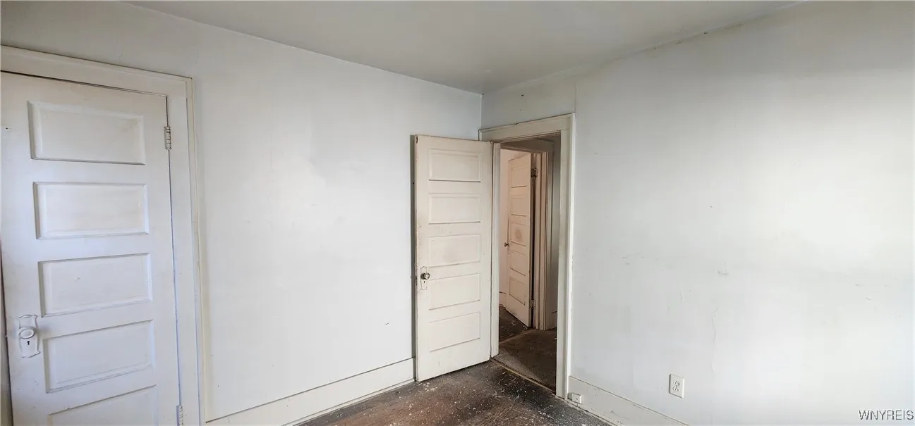 348 Riverside Avenue, Buffalo, New York 14207, Buffalo, New York 14207, 3 Bedrooms Bedrooms, ,2 BathroomsBathrooms,Residential,Closed,348 Riverside Avenue, Buffalo, New York 14207,0,B1562348