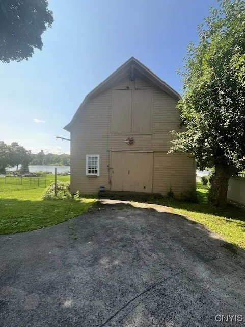 61 West Genesee Street, Lysander, New York 13027, Lysander, New York 13027, 5 Bedrooms Bedrooms, 12 Rooms Rooms,2 BathroomsBathrooms,Residential,Closed,61 West Genesee Street, Lysander, New York 13027,0,S1560990
