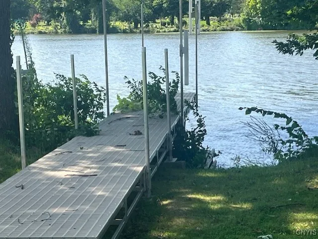 61 West Genesee Street, Lysander, New York 13027, Lysander, New York 13027, 5 Bedrooms Bedrooms, 12 Rooms Rooms,2 BathroomsBathrooms,Residential,Closed,61 West Genesee Street, Lysander, New York 13027,0,S1560990