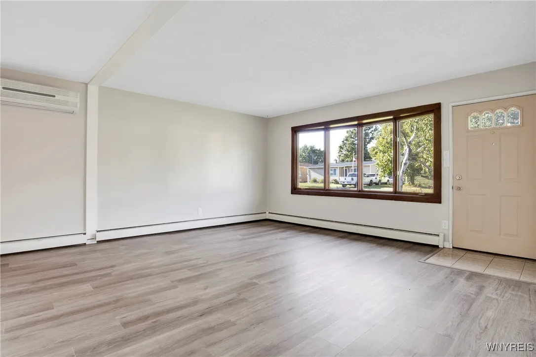 201 Dupont Avenue, Tonawanda-town, New York 14150, Tonawanda, New York 14150, 3 Bedrooms Bedrooms, 5 Rooms Rooms,1 BathroomBathrooms,Residential,Closed,201 Dupont Avenue, Tonawanda-town, New York 14150,0,B1562066