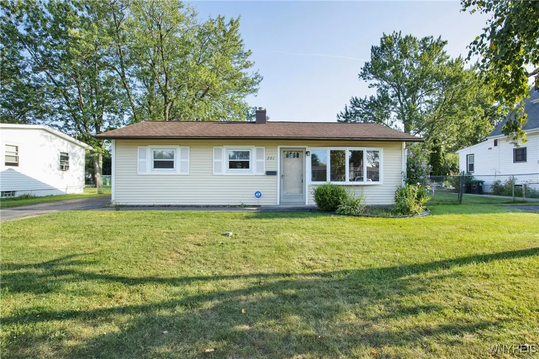 201 Dupont Avenue, Tonawanda-town, New York 14150, Tonawanda, New York 14150, 3 Bedrooms Bedrooms, 5 Rooms Rooms,1 BathroomBathrooms,Residential,Closed,201 Dupont Avenue, Tonawanda-town, New York 14150,0,B1562066