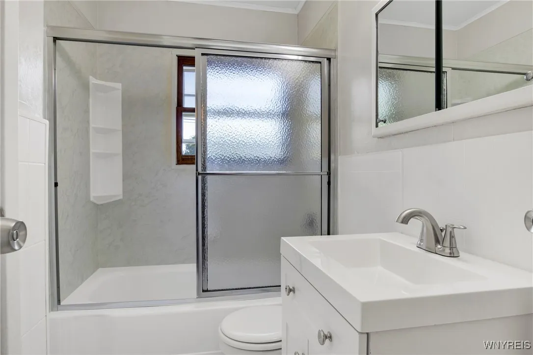 201 Dupont Avenue, Tonawanda-town, New York 14150, Tonawanda, New York 14150, 3 Bedrooms Bedrooms, 5 Rooms Rooms,1 BathroomBathrooms,Residential,Closed,201 Dupont Avenue, Tonawanda-town, New York 14150,0,B1562066
