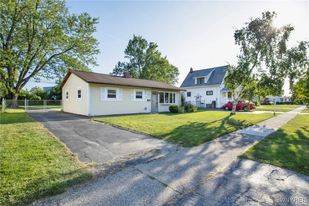 201 Dupont Avenue, Tonawanda-town, New York 14150, Tonawanda, New York 14150, 3 Bedrooms Bedrooms, 5 Rooms Rooms,1 BathroomBathrooms,Residential,Closed,201 Dupont Avenue, Tonawanda-town, New York 14150,0,B1562066