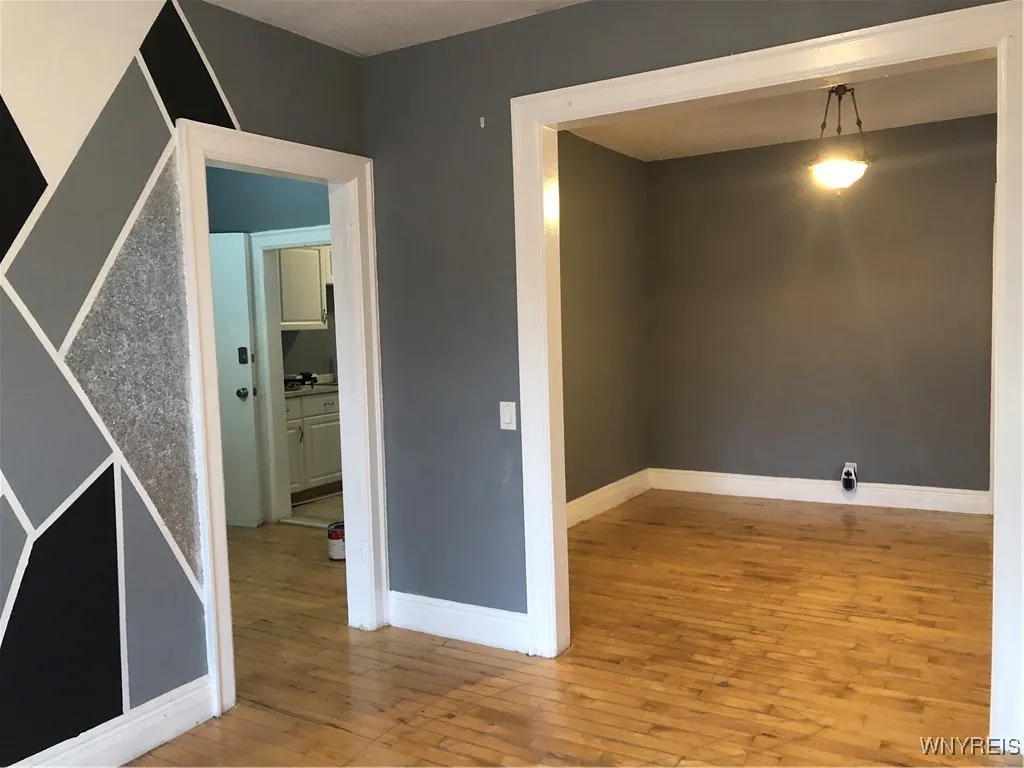 198 Potomac Avenue 4, Buffalo, New York 14213, Buffalo, New York 14213, 2 Bedrooms Bedrooms, 5 Rooms Rooms,1 BathroomBathrooms,Residential Lease,Closed,198 Potomac Avenue 4, Buffalo, New York 14213,0,B1562705