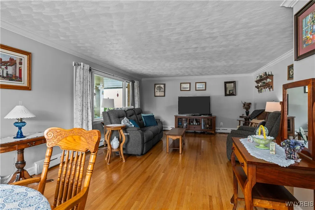 4522 Marie Drive, Hamburg, New York 14075, Hamburg, New York 14075, 3 Bedrooms Bedrooms, 7 Rooms Rooms,1 BathroomBathrooms,Residential,Closed,4522 Marie Drive, Hamburg, New York 14075,0,B1563020