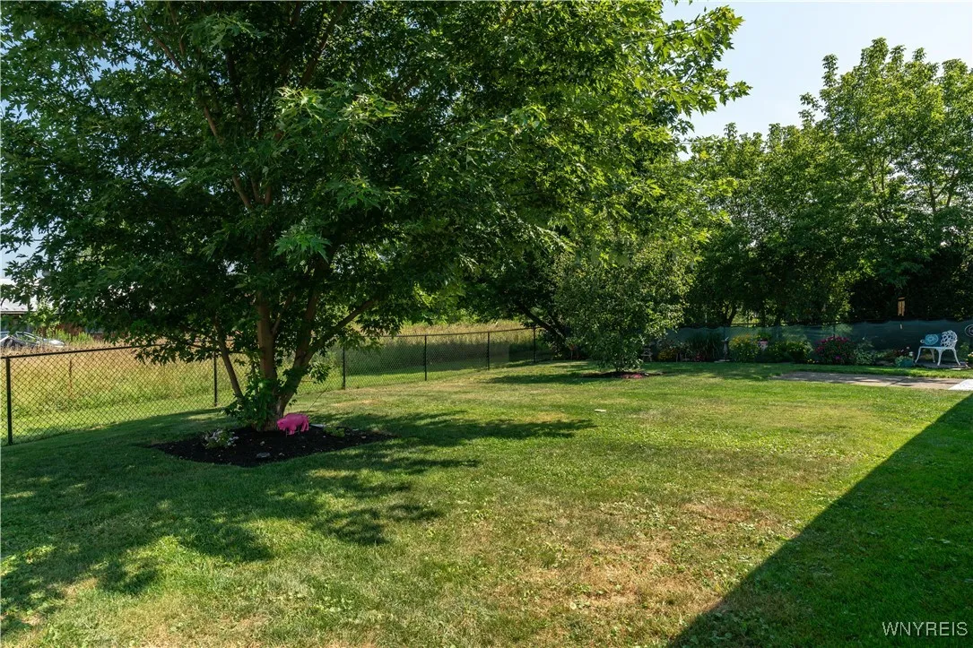 4522 Marie Drive, Hamburg, New York 14075, Hamburg, New York 14075, 3 Bedrooms Bedrooms, 7 Rooms Rooms,1 BathroomBathrooms,Residential,Closed,4522 Marie Drive, Hamburg, New York 14075,0,B1563020