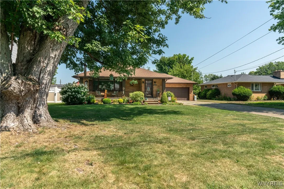 4522 Marie Drive, Hamburg, New York 14075, Hamburg, New York 14075, 3 Bedrooms Bedrooms, 7 Rooms Rooms,1 BathroomBathrooms,Residential,Closed,4522 Marie Drive, Hamburg, New York 14075,0,B1563020