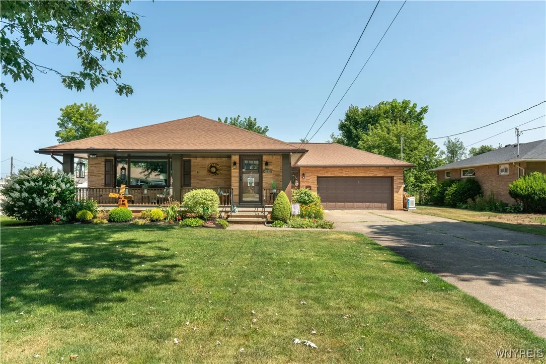4522 Marie Drive, Hamburg, New York 14075, Hamburg, New York 14075, 3 Bedrooms Bedrooms, 7 Rooms Rooms,1 BathroomBathrooms,Residential,Closed,4522 Marie Drive, Hamburg, New York 14075,0,B1563020