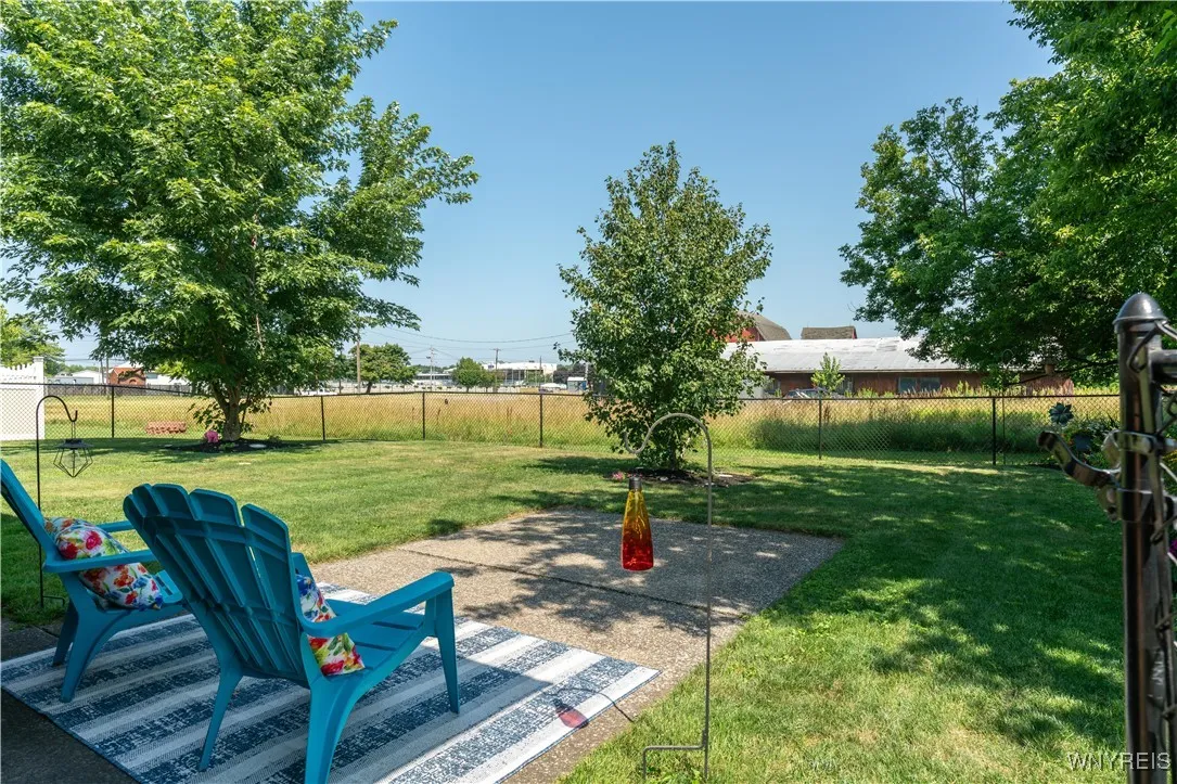 4522 Marie Drive, Hamburg, New York 14075, Hamburg, New York 14075, 3 Bedrooms Bedrooms, 7 Rooms Rooms,1 BathroomBathrooms,Residential,Closed,4522 Marie Drive, Hamburg, New York 14075,0,B1563020