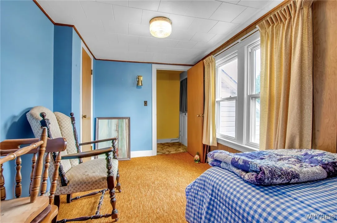 Upstairs bedroom