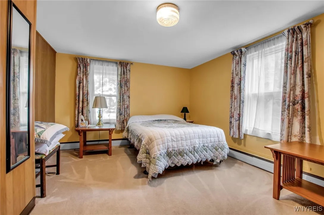 Upstairs bedroom