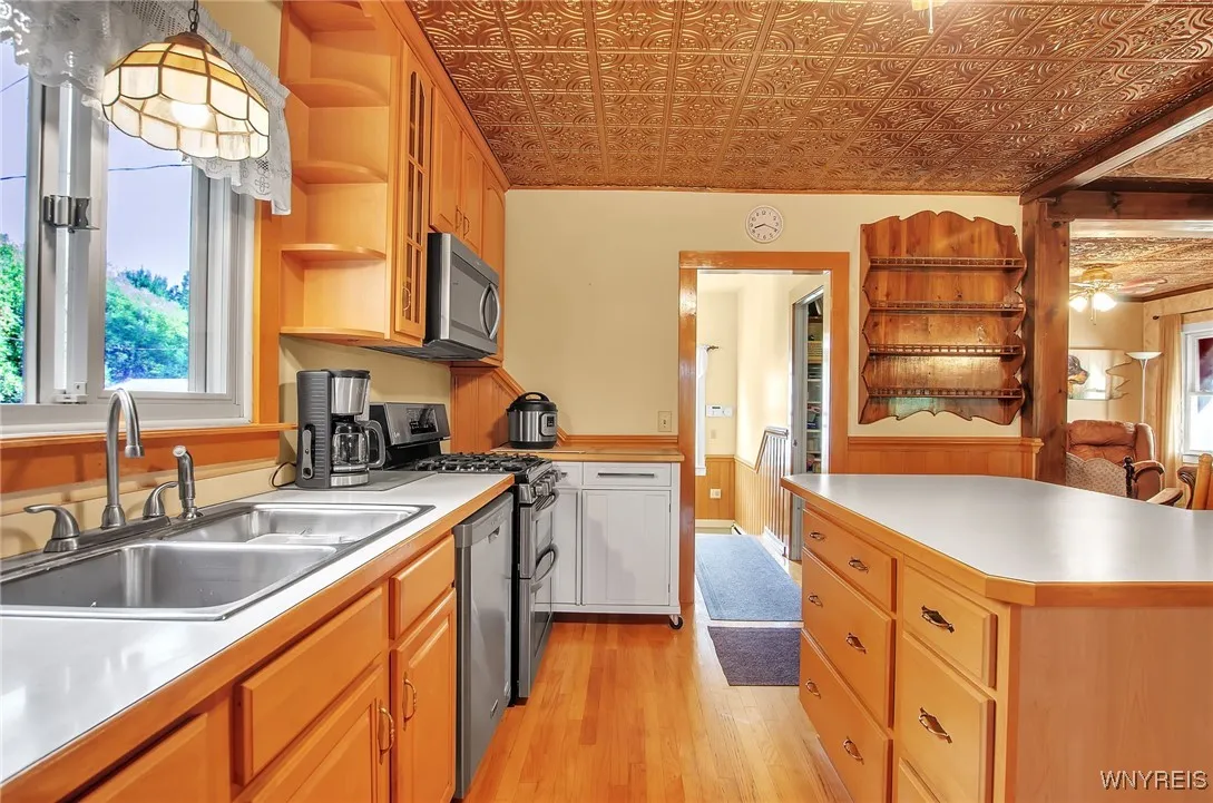 Beautiful entertaining space