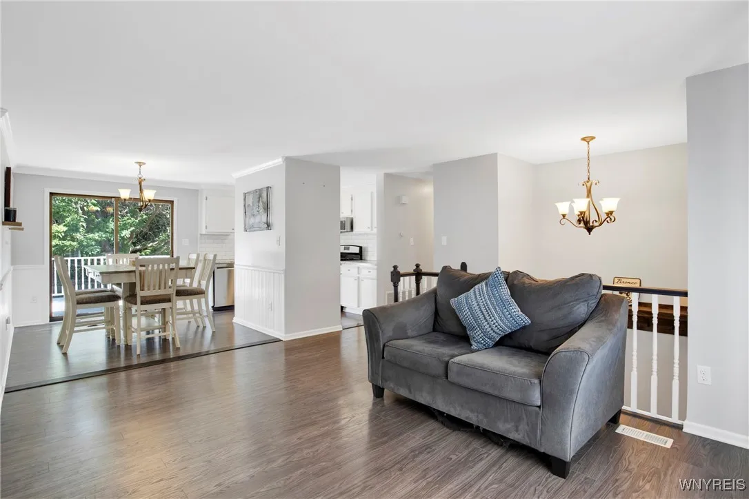 4247 Mistymeadow Lane, Hamburg, New York 14075, Hamburg, New York 14075, 3 Bedrooms Bedrooms, 6 Rooms Rooms,2 BathroomsBathrooms,Residential,Closed,4247 Mistymeadow Lane, Hamburg, New York 14075,0,B1562770