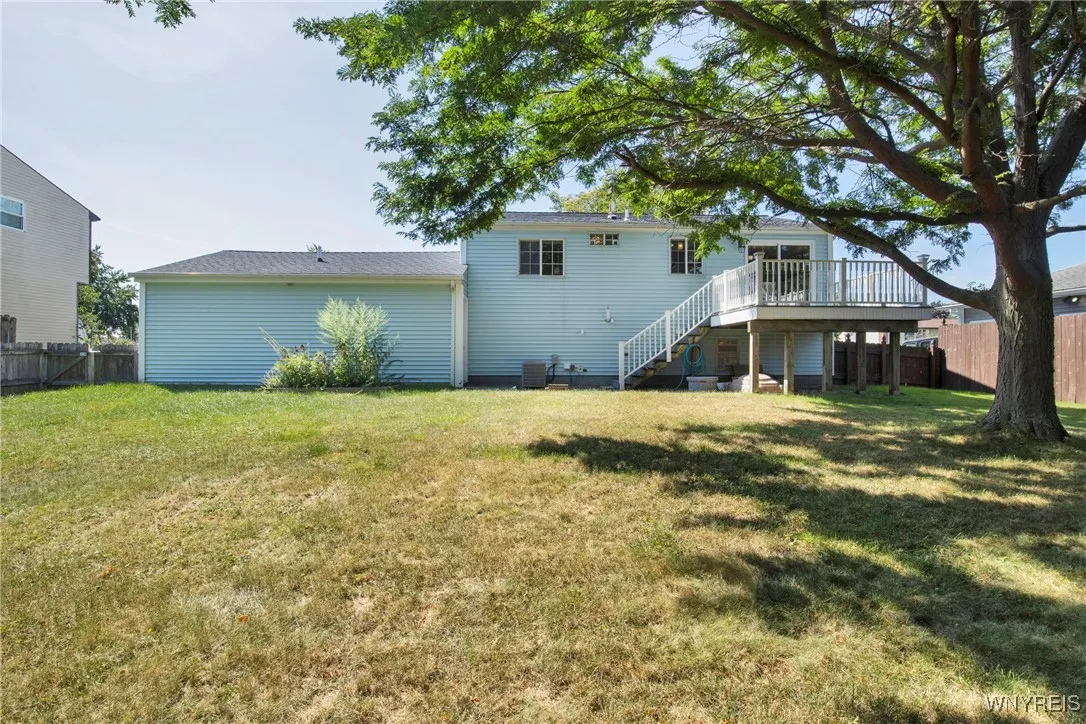 4247 Mistymeadow Lane, Hamburg, New York 14075, Hamburg, New York 14075, 3 Bedrooms Bedrooms, 6 Rooms Rooms,2 BathroomsBathrooms,Residential,Closed,4247 Mistymeadow Lane, Hamburg, New York 14075,0,B1562770