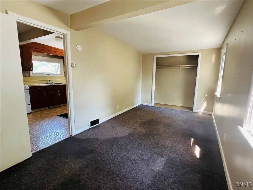 207 South 2nd Street, Fulton, New York 13069, Fulton, New York 13069, 5 Bedrooms Bedrooms, ,2 BathroomsBathrooms,Residential,Closed,207 South 2nd Street, Fulton, New York 13069,0,S1563124