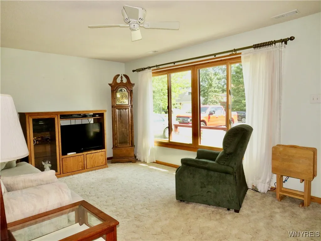 1140 La Salle Avenue, Grand Island, New York 14072, Grand Island, New York 14072, 3 Bedrooms Bedrooms, 7 Rooms Rooms,1 BathroomBathrooms,Residential,Closed,1140 La Salle Avenue, Grand Island, New York 14072,0,B1562800